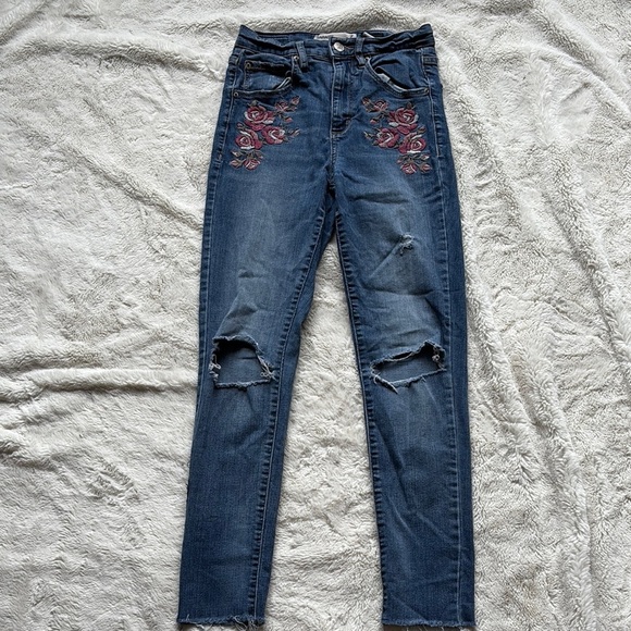 Garage Rose Embroidered Blue Skinny Jeans High Rise Size 03 - Picture 1 of 7